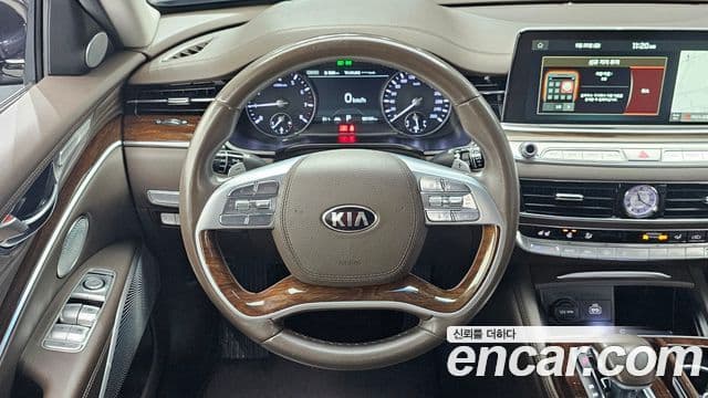 Kia The K9 2018 — ფოტო 13/20
