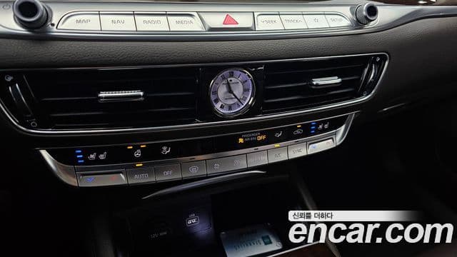Kia The K9 2018 — ფოტო 16/20