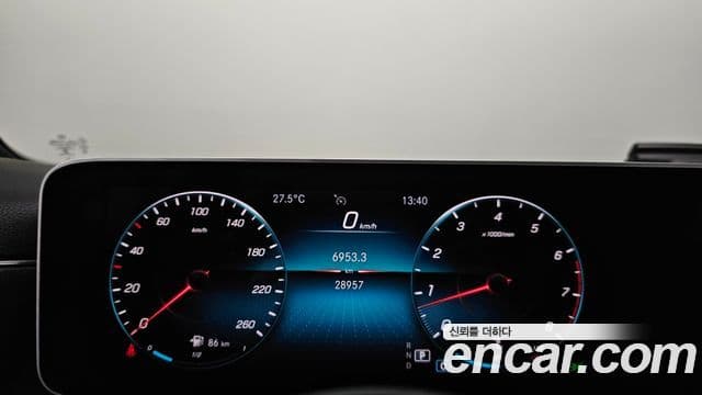 Mercedes-Benz A-Class 2020 — Фото 8/20