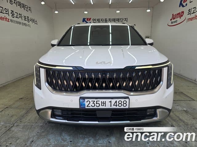 Kia Carnival 2024 — Şəkil 2/17
