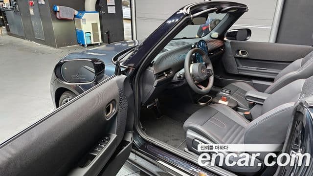Mini Cooper S Convertible 2025 — ფოტო 10/20