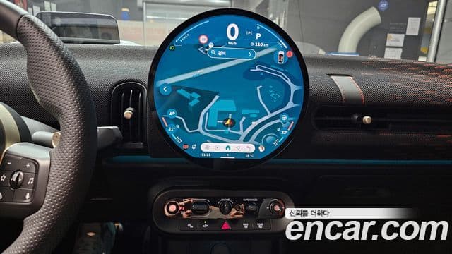 Mini Cooper S Convertible 2025 — ფოტო 14/20