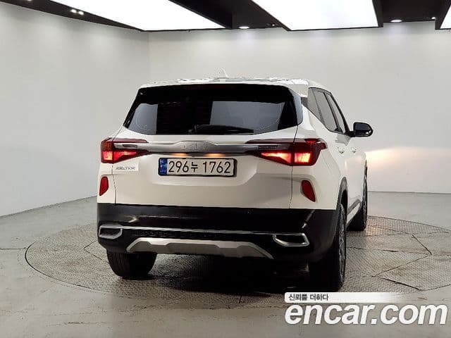 Kia Seltos 2022 — Şəkil 3/20