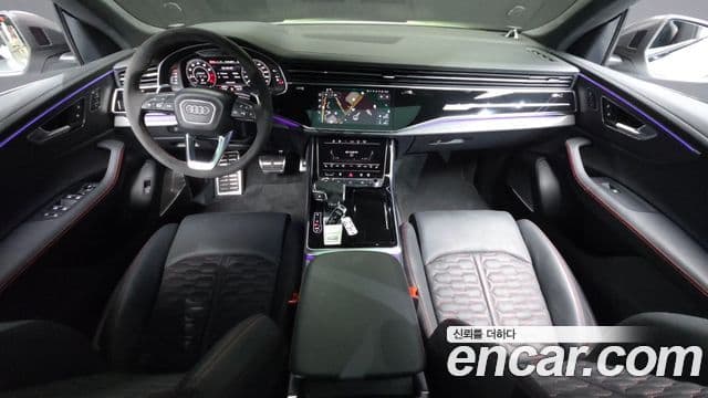 Audi RSQ8 2025 — Photo 3/20
