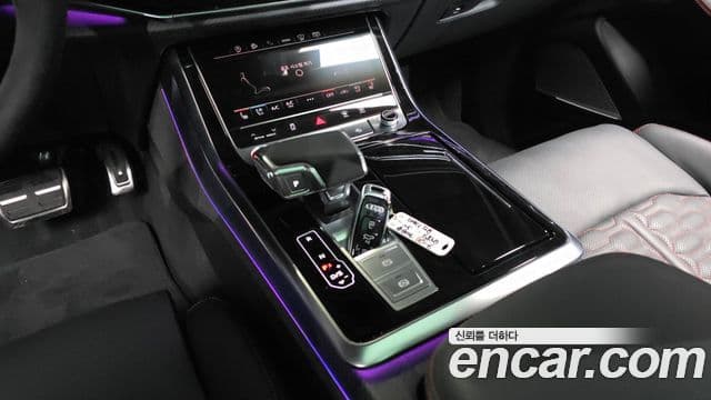 Audi RSQ8 2025 — Photo 15/20