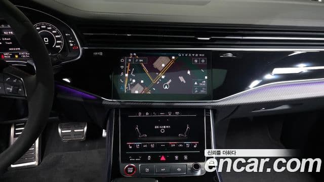 Audi RSQ8 2025 — Photo 13/20