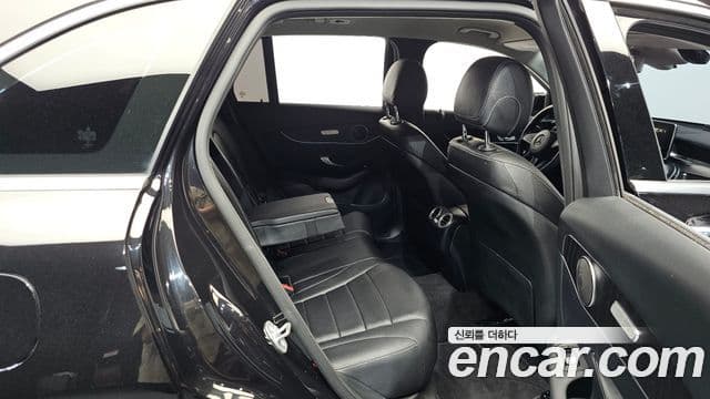 Mercedes-Benz GLC-Class 2019 — ფოტო 11/20