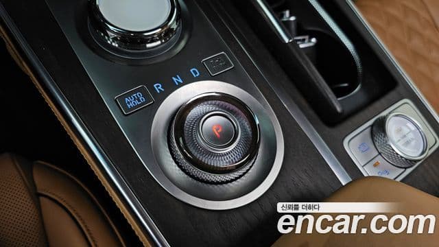 Genesis GV80 2023 — ფოტო 9/20