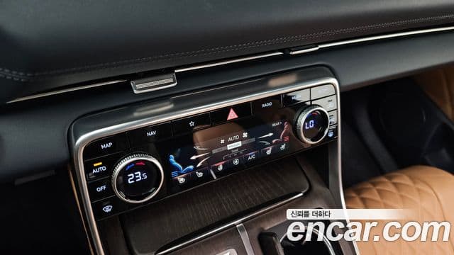 Genesis GV80 2023 — ფოტო 12/20
