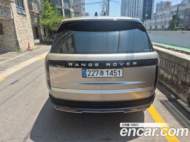 Land Rover Range Rover 2025 — фото 4 из 14