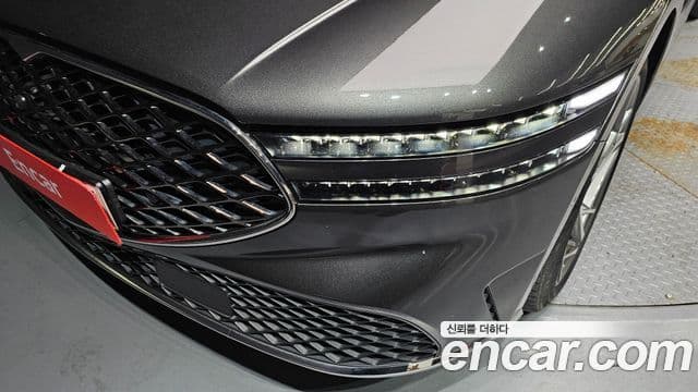 Genesis G90 2022 — Photo 25/30