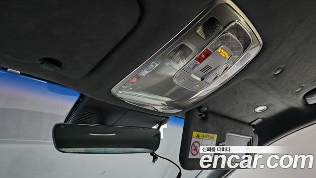 Genesis G90 2022 — Photo 6/30