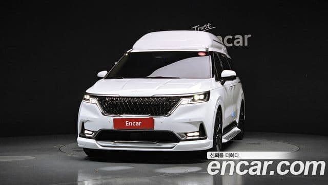 Kia Carnival 2020 — Фото 3/20