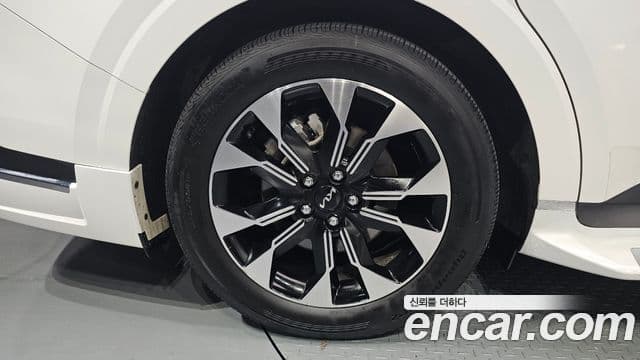 Kia Carnival 2020 — Фото 5/20
