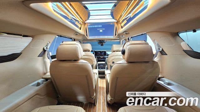 Kia Carnival 2020 — Фото 11/20