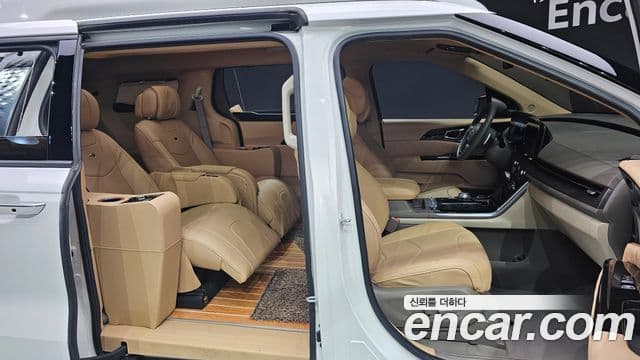 Kia Carnival 2020 — Фото 19/20