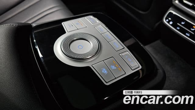 Genesis Electrified G80 2021 — Şəkil 19/20