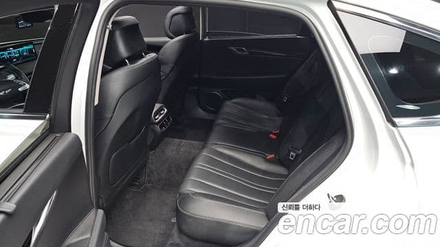 Genesis G80 2021 — Photo 24/33