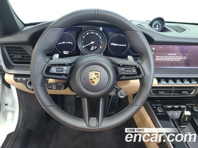 Porsche 911 2024 — Photo 16/20