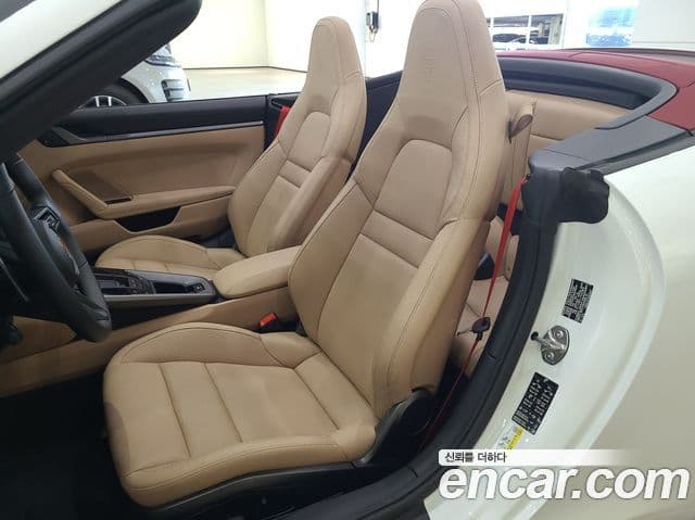 Porsche 911 2024 — Photo 15/20
