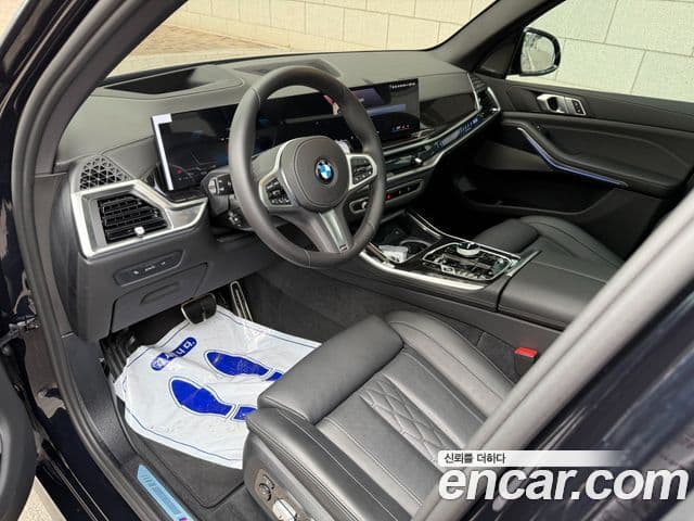 BMW X5 2025 — ფოტო 15/20