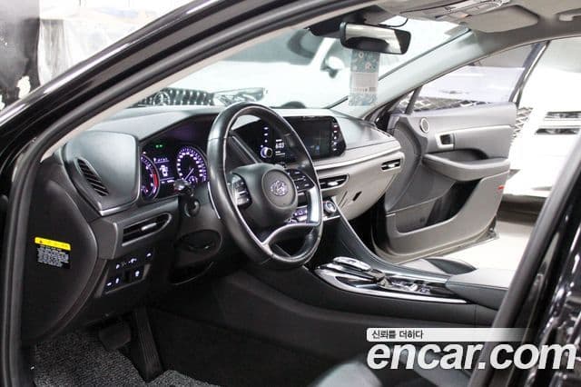 Hyundai Sonata 2019 — ფოტო 7/20