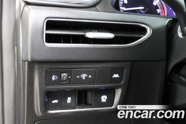Hyundai Sonata 2019 — ფოტო 15/20