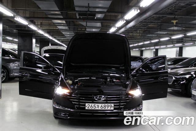 Hyundai Sonata 2019 — ფოტო 19/20