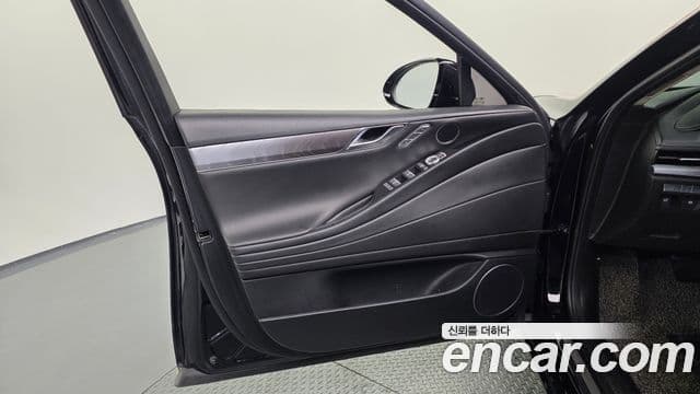 Genesis G80 2020 — Şəkil 19/39