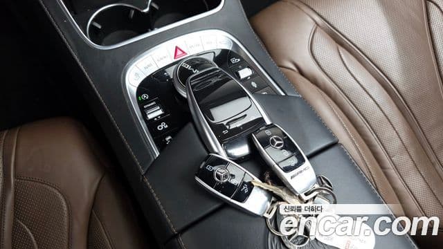 Mercedes-Benz S-Class 2018 — ფოტო 18/20