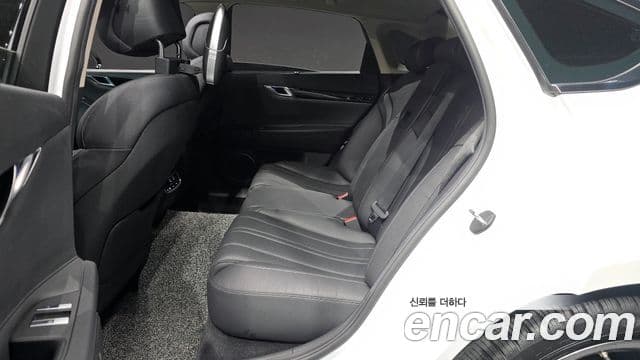 Genesis Electrified G80 2020 — ფოტო 12/20