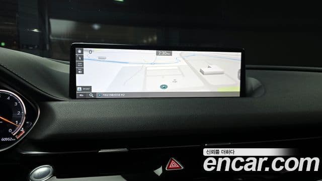 Genesis Electrified G80 2020 — ფოტო 17/20