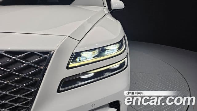 Genesis GV80 2022 — Photo 23/34