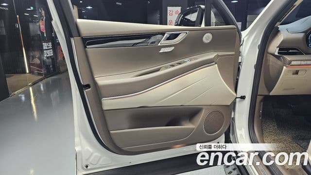 Genesis GV80 2022 — Photo 26/34