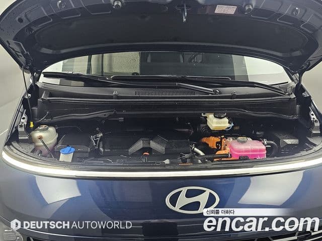 Hyundai Staria 2026 — Şəkil 18/20