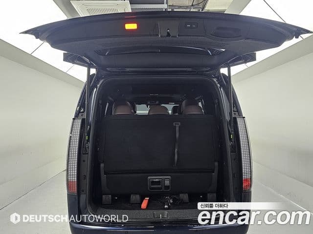Hyundai Staria 2026 — Şəkil 9/20