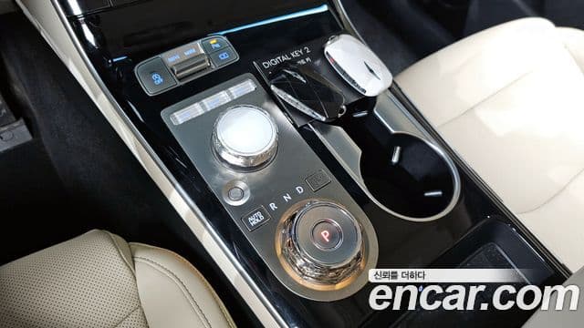 Genesis GV70 2024 — ფოტო 7/20