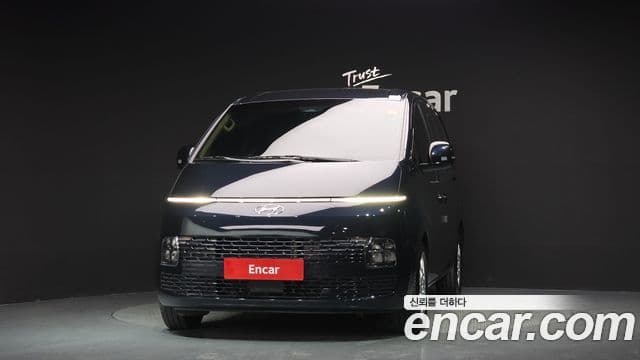 Hyundai Staria 2022 — Фото 3/20