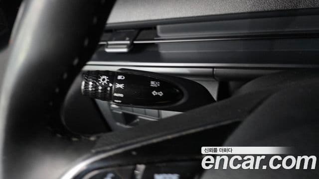 Hyundai Staria 2022 — Photo 5/32