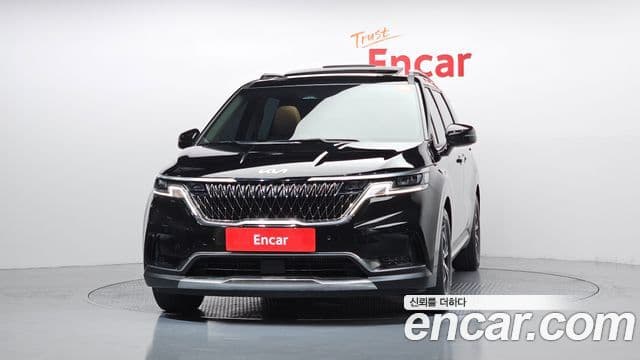 Kia Carnival 2022 — ფოტო 3/20