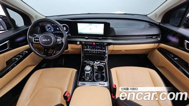 Kia Carnival 2022 — ფოტო 7/20