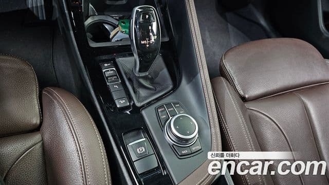 BMW X1 2022 — Фото 9/20