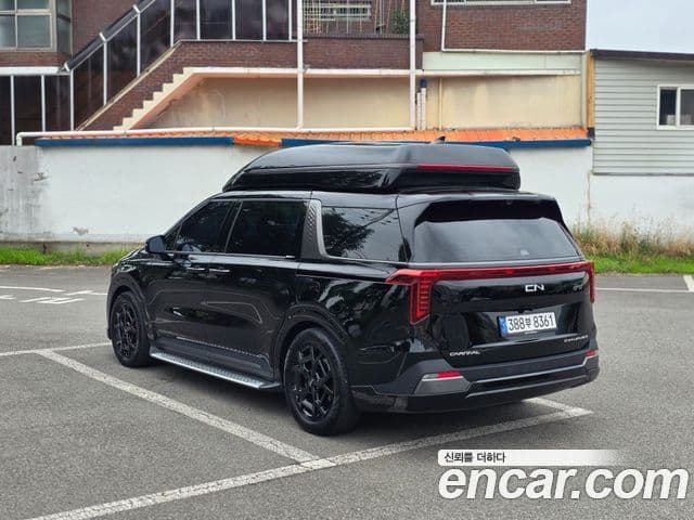Kia Carnival 2024 — ფოტო 1/20