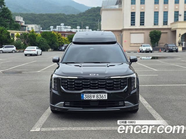 Kia Carnival 2024 — ფოტო 2/20