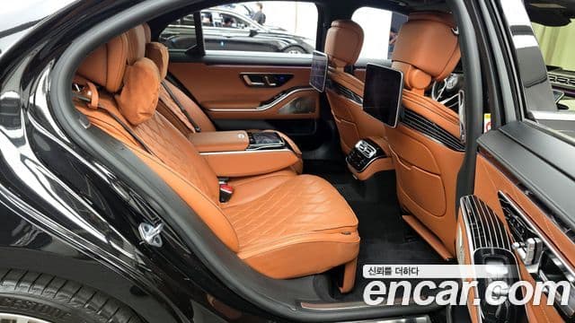 Mercedes-Benz S-Class 2023 — Фото 12/20