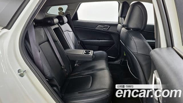 Kia Sportage 2021 — ფოტო 12/20