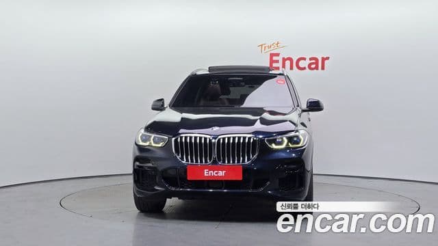 BMW X5 2022 — ფოტო 17/20