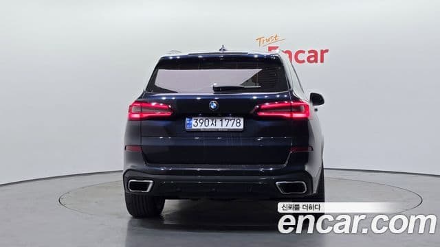 BMW X5 2022 — ფოტო 2/20