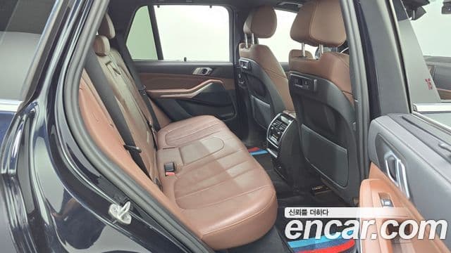 BMW X5 2022 — ფოტო 6/20