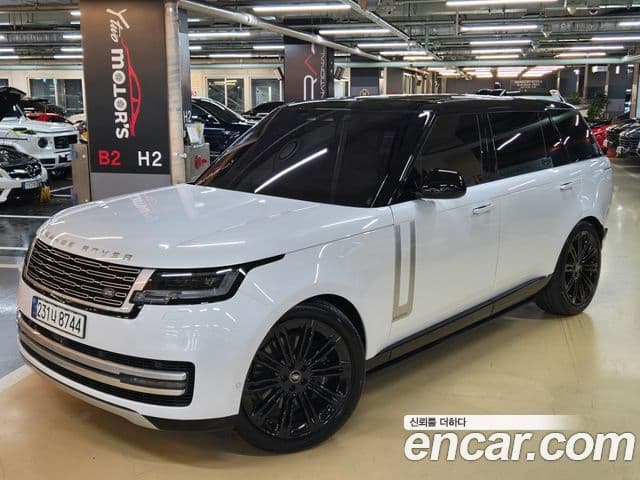 Land Rover Range Rover 2023 — ფოტო 20/20